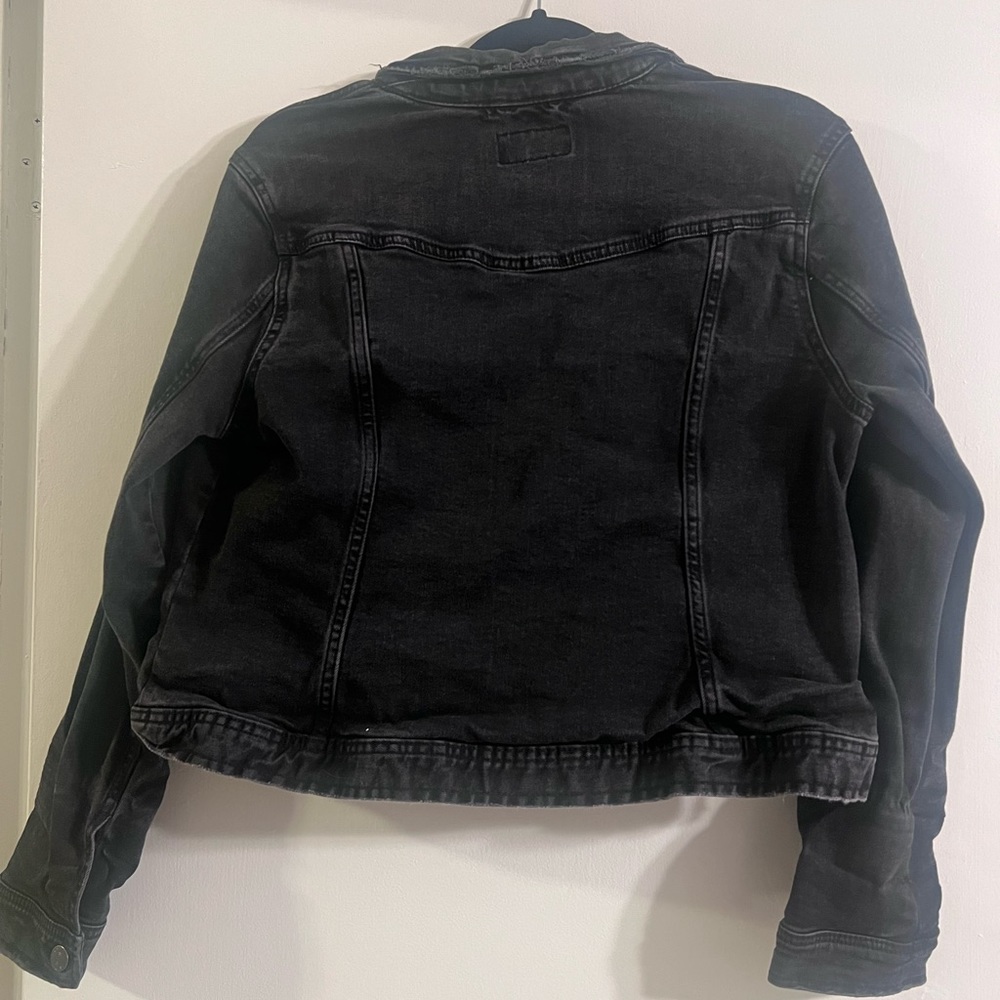Cropped black jean jacket